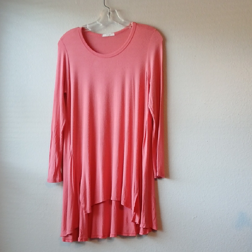 Soprano Coral Long Sleeve Top
